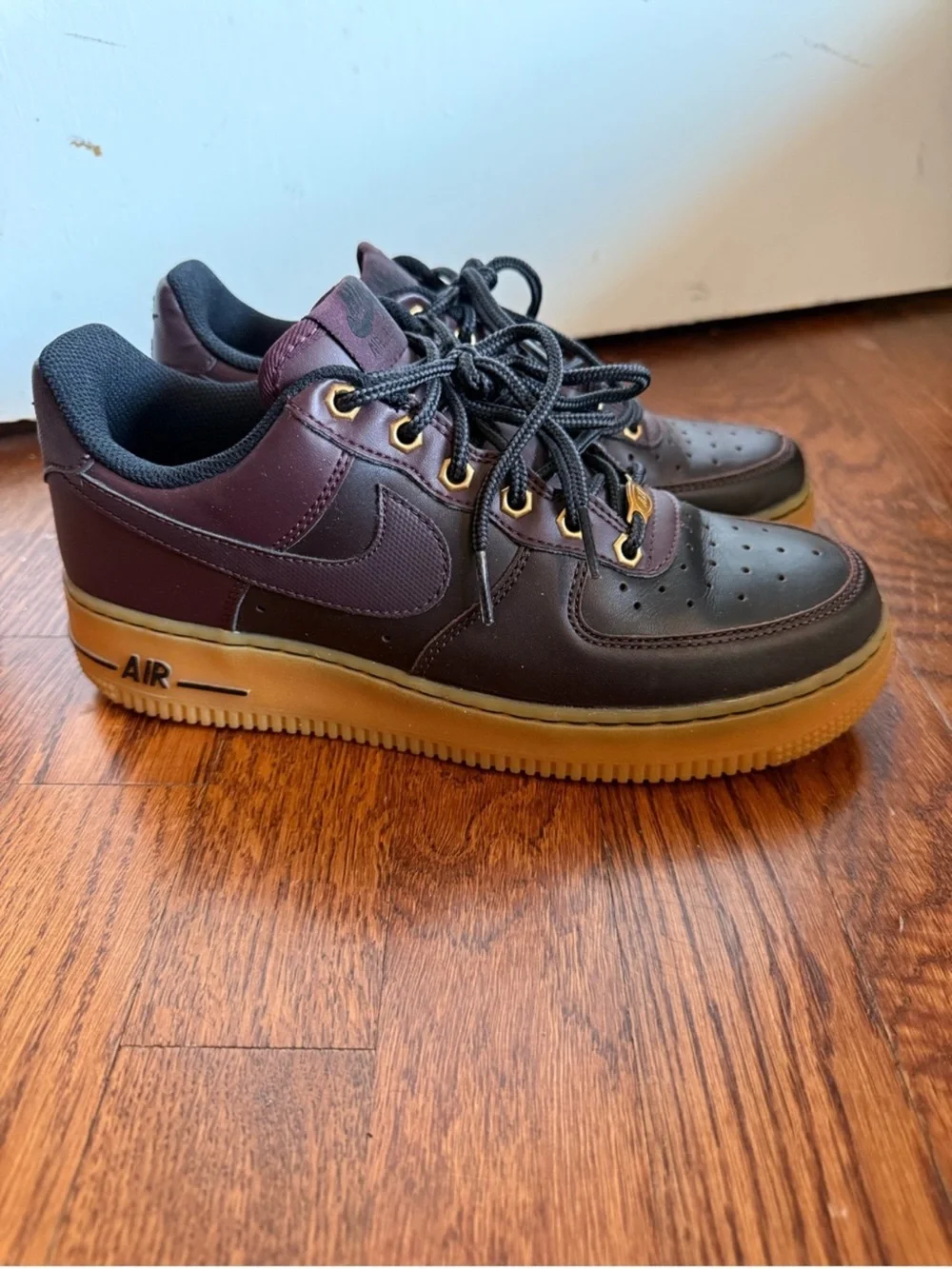 Nike Air Force 1 Low Deep Burgundy Gum men’s size 6 women’s size 7.5